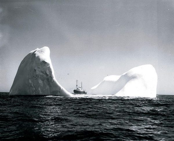 Ship on Top of Iceberg! - Beachcombing's Bizarre History Blog
